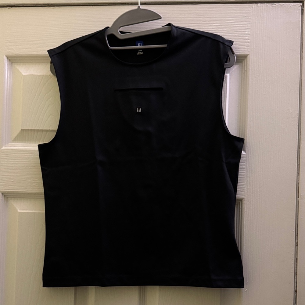 Men's YEEZY/GAP Black Tank Top size LARGE (38-40)